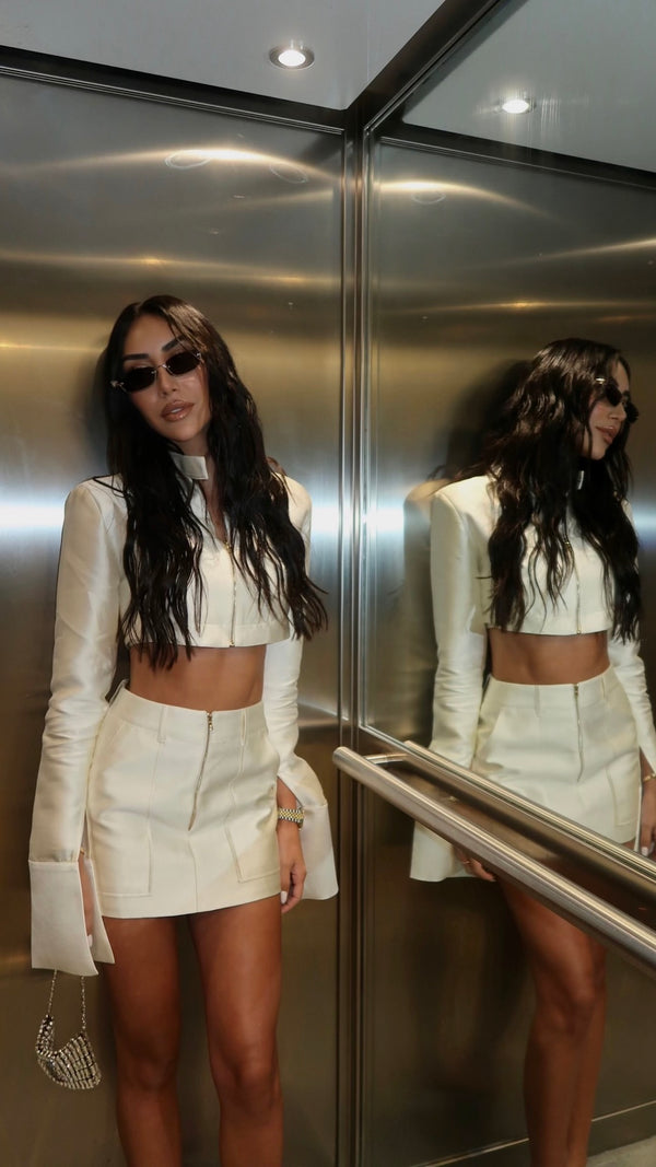 Femme Fatale Mini Zip Skirt 2.0 Ivory